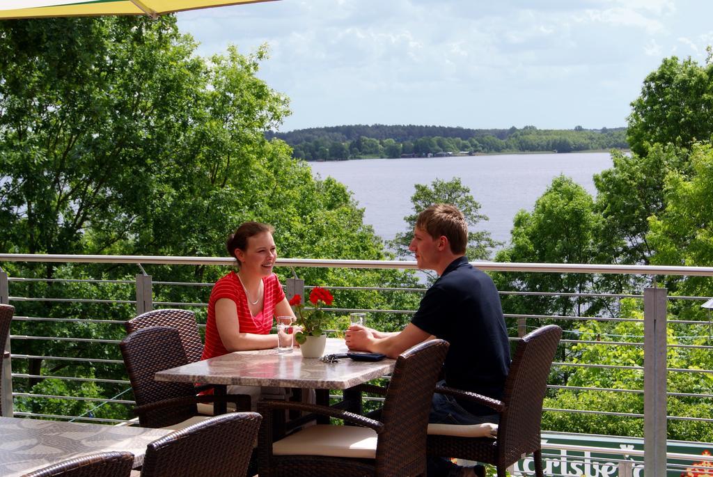 Camping-Und Ferienpark Havelberge Gross Quassow Bilik gambar